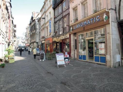 Le Petit Cauchois Lägenhet Rouen Exteriör bild