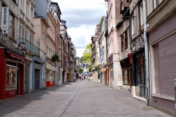Le Petit Cauchois Lägenhet Rouen Exteriör bild